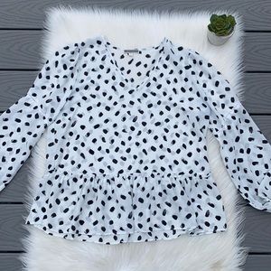 Pleione black & white polka dotted peplum top